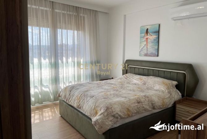 Shtepi me qera 2+1 ne Tirane - 800 Euro