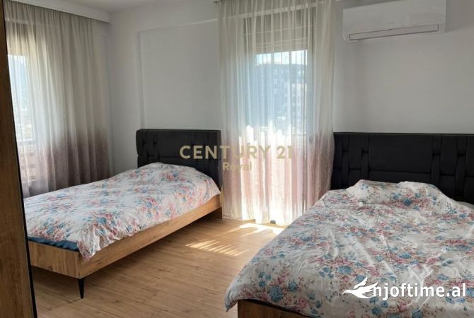 Shtepi me qera Apartament ne Tirane, 2+1, Mobilimi E mobiluar, Pagesa 800  Euro.