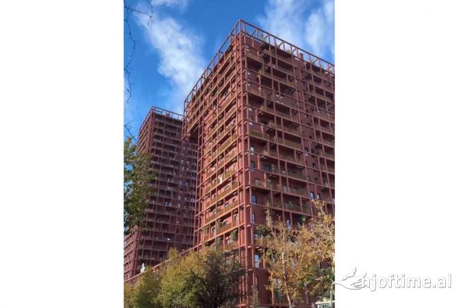 Ambient biznesi me qera 3+1 ne Tirane - 850 Euro