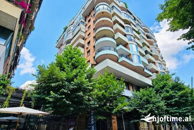 Ambient biznesi me qera 3+1 ne Tirane - 8,000 Euro