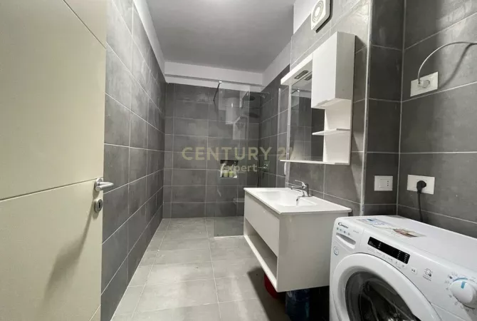 Shtepi me qera 1+1 ne Tirane - 550 Euro