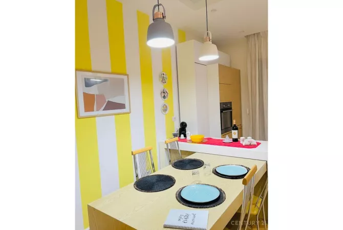 Shtepi me qera Apartament ne Tirane, 2+1, Mobilimi E mobiluar, Pagesa 750  Euro.