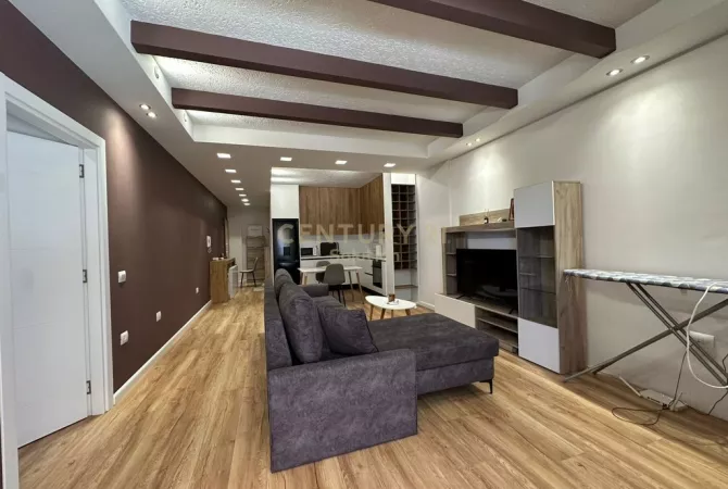 Shtepi me qera Apartament ne Tirane, 1+1, Mobilimi E mobiluar, Pagesa 600  Euro.