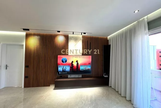 Shtepi me qera Apartament ne Tirane, 2+1, Mobilimi E mobiluar, Pagesa 750  Euro.