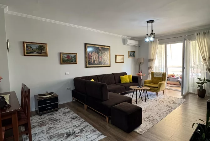 Shtepi ne shitje 2+1 ne Tirane - 150,000 Euro