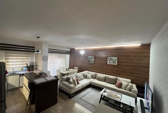 Shtepi ne shitje 3+1 ne Tirane - 155,000 Euro