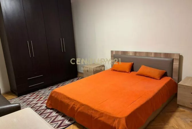 Shtepi ne shitje 1+1 ne Tirane - 90,000 Euro