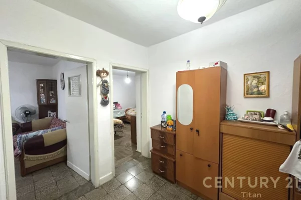 Shtepi ne shitje 1+1 ne Tirane - 85,000 Euro