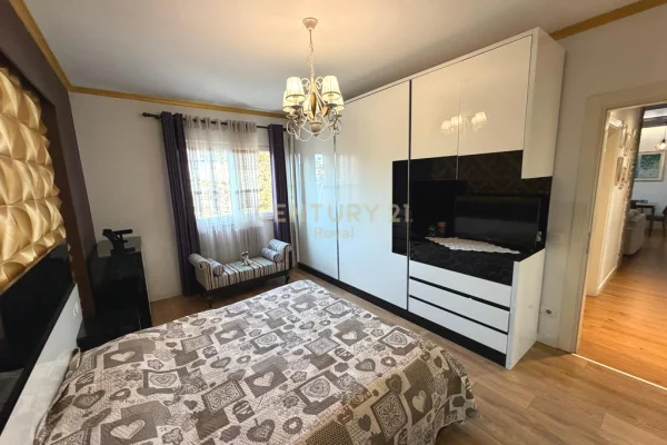 Shtepi ne shitje 3+1 ne Tirane - 250,000 Euro