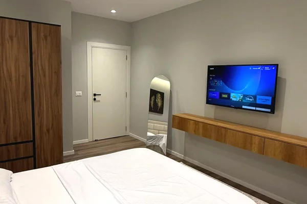 Shtepi me qera Apartament ne Tirane, 1+1, Mobilimi E mobiluar, Pagesa 500  Euro.