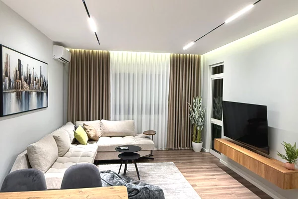 Shtepi me qera Apartament ne Tirane, 1+1, Mobilimi E mobiluar, Pagesa 500  Euro.