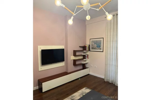 Shtepi me qera Apartament ne Tirane, 1+1, Mobilimi E mobiluar, Pagesa 600  Euro.