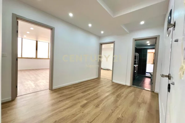 Blloku, Sheshi Willson Japim ambjent zyre per qera