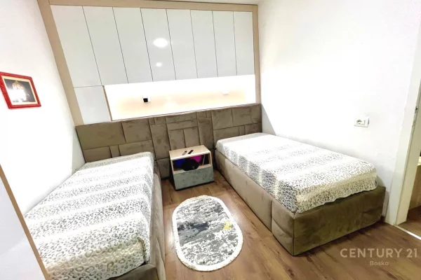 Shtepi ne shitje 2+1 ne Tirane - 170,000 Euro