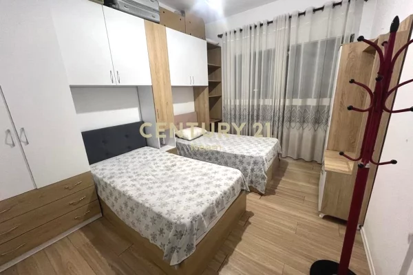 Shtepi me qera 2+1 ne Tirane - 500 Euro