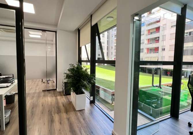 Business Property for Rent 3+1 in Tirana - 850 Euro