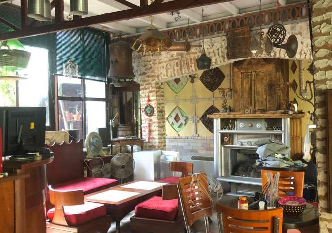 JEPET ME QIRA LOKAL TEK RRETHROTULLIMI I SHKOZES !!