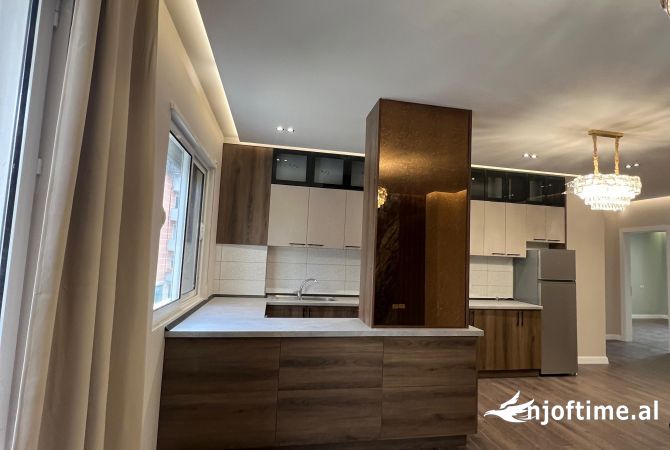Shtepi ne shitje 2+1 ne Tirane - 210,000 Euro