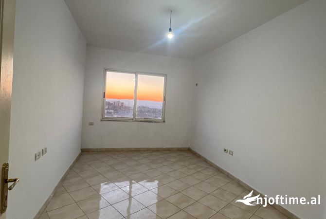 Shtepi ne shitje 1+1 ne Tirane - 85,000 Euro