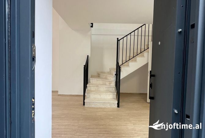 Ambient biznesi me qera 3+1 ne Tirane - 900 Euro
