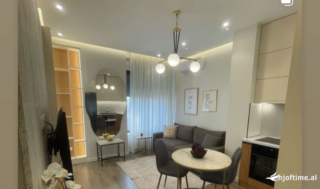 Shtepi me qera Apartament ne Tirane, 1+1, Mobilimi E mobiluar, Pagesa 650  Euro.