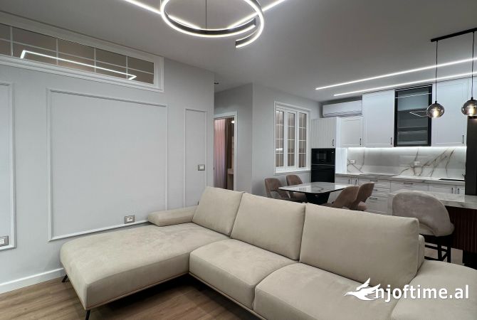 Casa in affitto 2+1 a Tirana - 1,000 Euro
