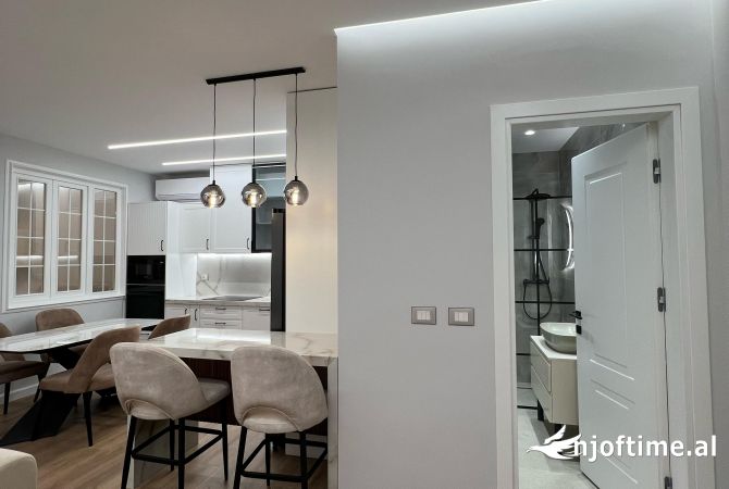 Casa in affitto 2+1 a Tirana - 1,000 Euro