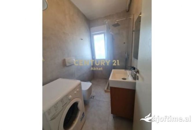 Shtepi me qera Apartament ne Tirane, 1+1, Mobilimi E mobiluar, Pagesa 500  Euro.