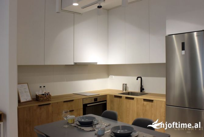 Shtepi me qera Apartament ne Tirane, 1+1, Mobilimi E mobiluar, Pagesa 700  Euro.