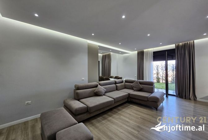 Shtepi me qera 2+1 ne Tirane - 700 Euro