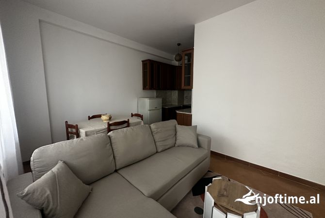 Shtepi me qera 1+1 ne Tirane - 550 Euro