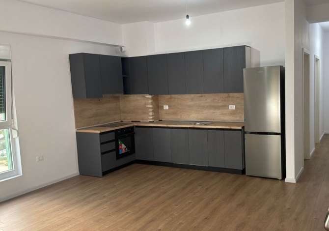 Shtepi me qera 2+1 ne Tirane - 35,000 Leke
