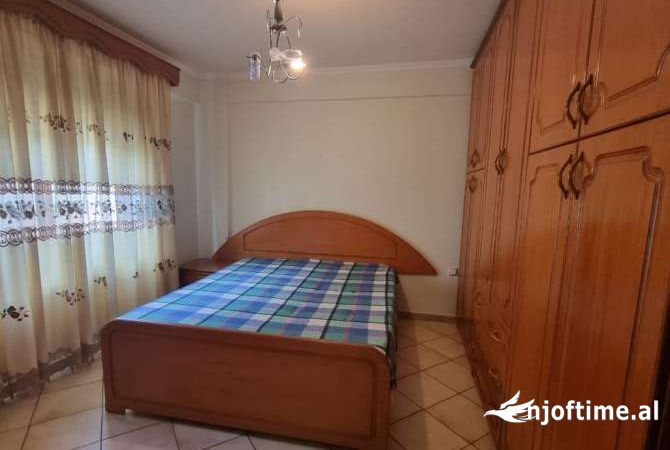 Shtepi ne shitje 1+1 ne Tirane - 65,000 Euro