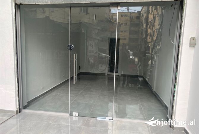 Ambient biznesi me qera 1+1 ne Tirane - 500 Euro