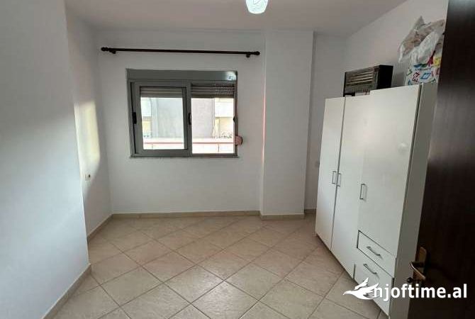Shtepi ne shitje 3+1 ne Tirane - 150,000 Euro