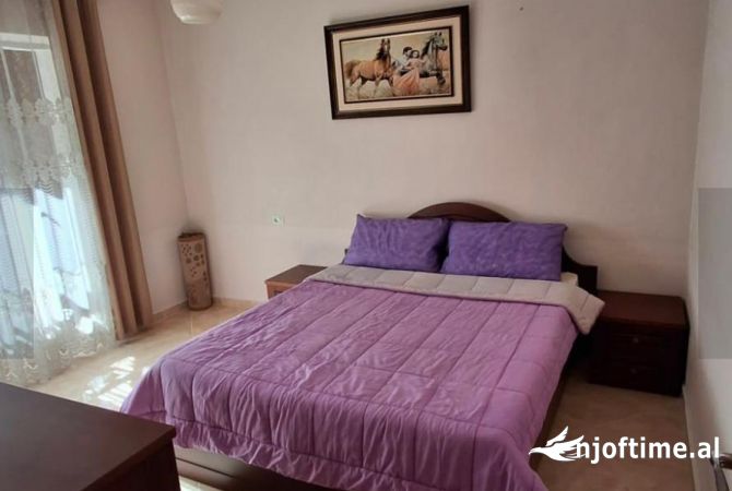 Shtepi ne shitje 1+1 ne Tirane - 110,000 Euro
