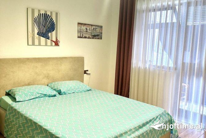 Shtepi me qera Garsoniere ne Tirane - 45,000 Leke