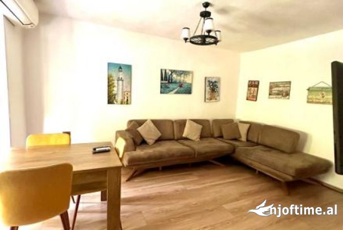 Shtepi me qera 1+1 ne Tirane - 550 Euro