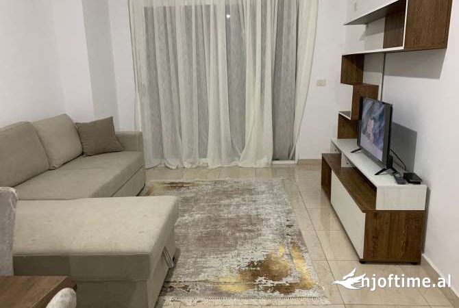 Shtepi ne shitje 2+1 ne Tirane - 210,000 Euro