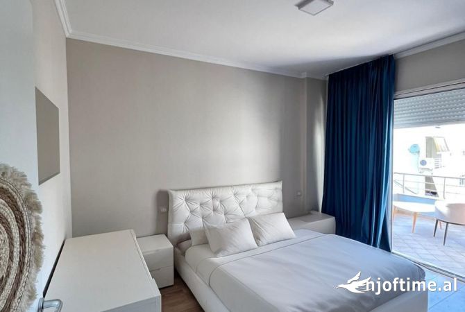 Shtepi me qera 2+1 ne Tirane - 650 Euro