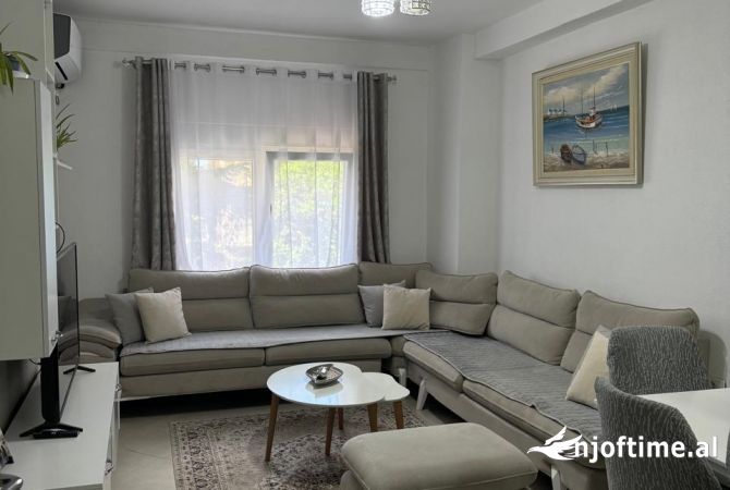 Shtepi ne shitje 2+1 ne Tirane - 210,000 Euro