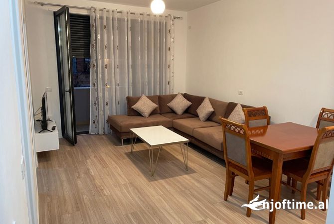 Shtepi ne shitje 1+1 ne Tirane - 138,000 Euro