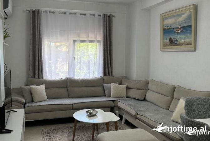 Shtepi ne shitje 2+1 ne Tirane - 210,000 Euro