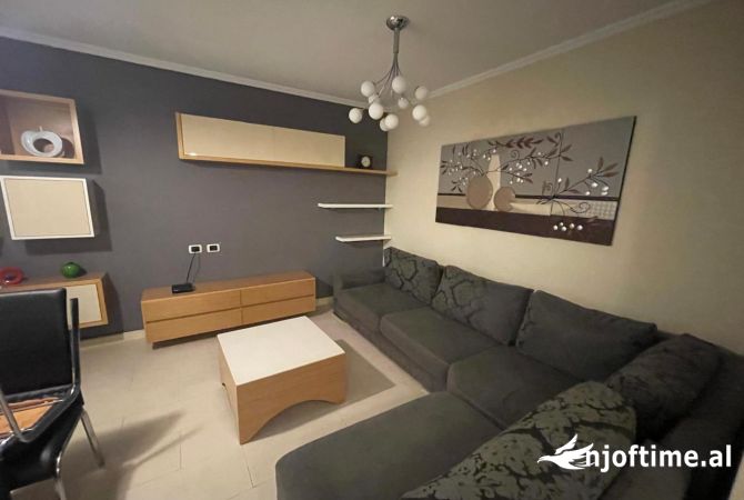Shtepi me qera 1+1 ne Tirane - 600 Euro