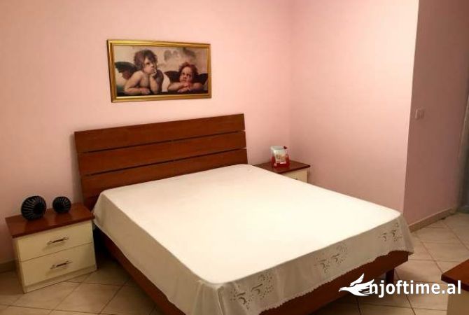 Shtepi me qera 1+1 ne Tirane - 500 Euro