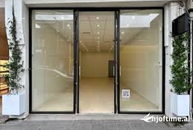 Ambient biznesi me qera 1+1 ne Tirane - 1,000 Euro