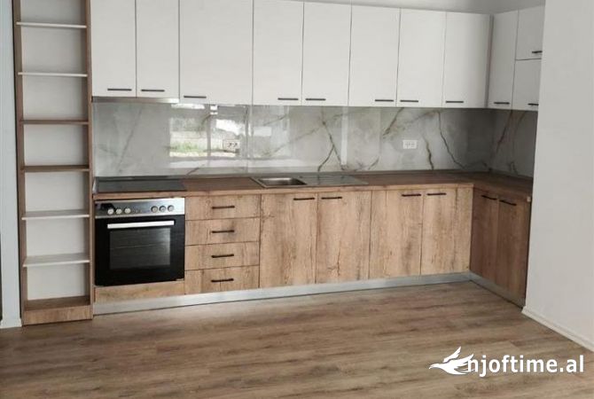 Shtepi me qera 1+1 ne Tirane - 400 Euro