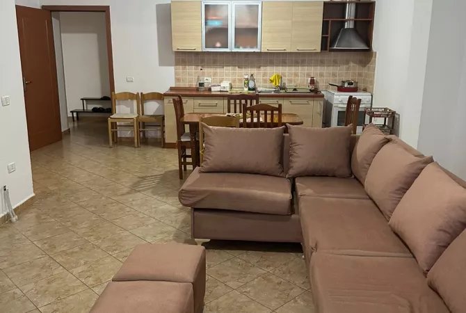 Shtepi me qera 1+1 ne Tirane - 480 Euro