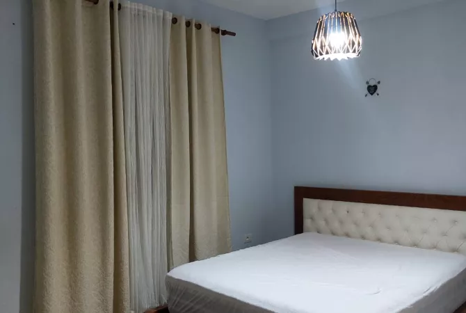 Shtepi me qera 2+1 ne Tirane - 500 Euro