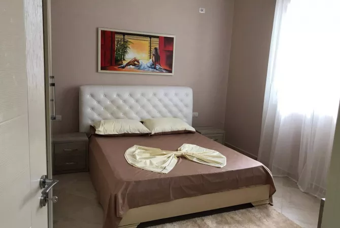 Shtepi me qera 2+1 ne Tirane - 550 Euro